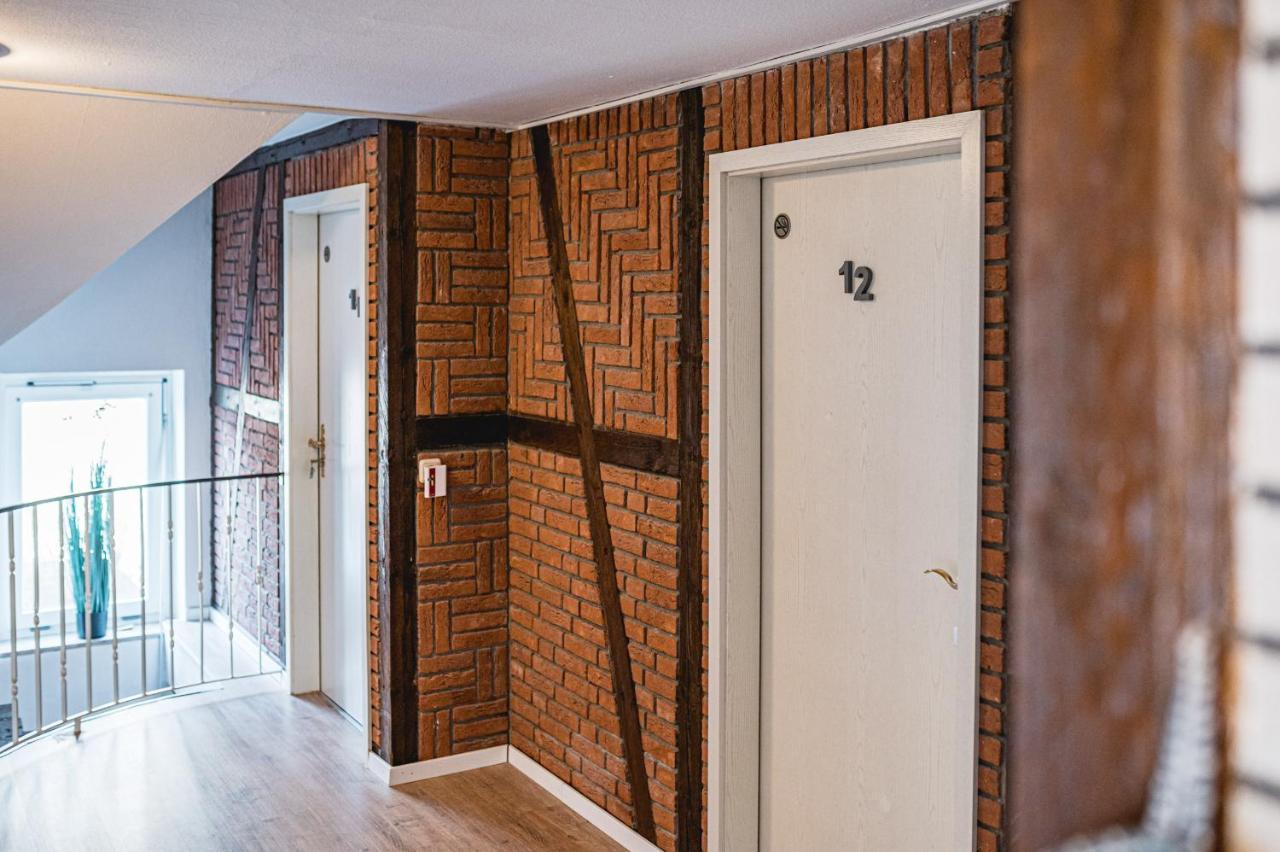 Lilie Inn Pension - 24 Stunden Check In Schneverdingen Eksteriør bilde